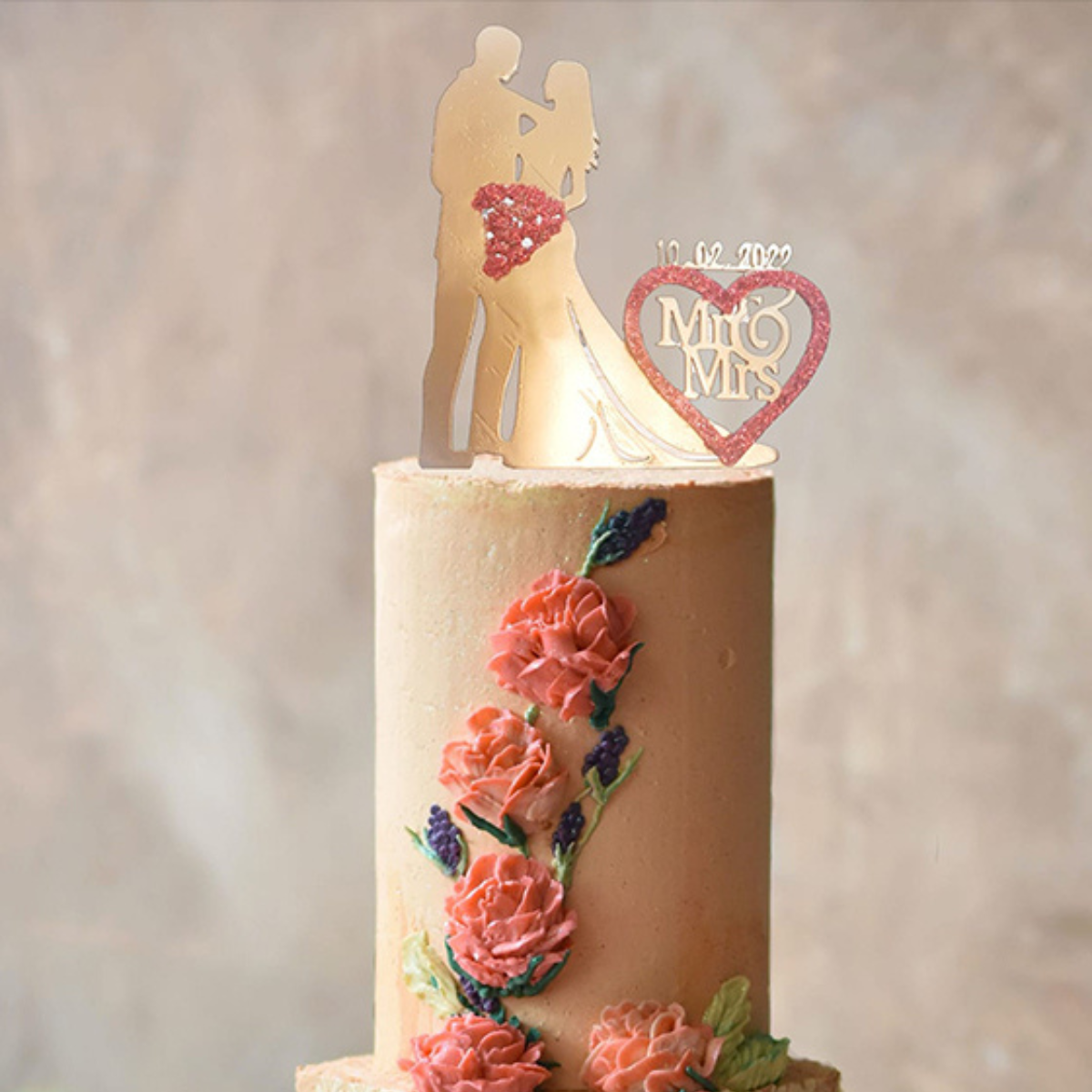 Mr & Mrs Wedding Cake Topper with Date – Romantic Bride & Groom